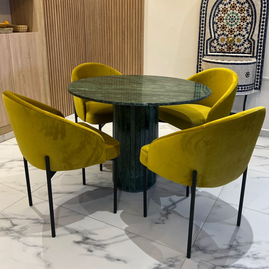 Table salle à manger avec 4 chaises