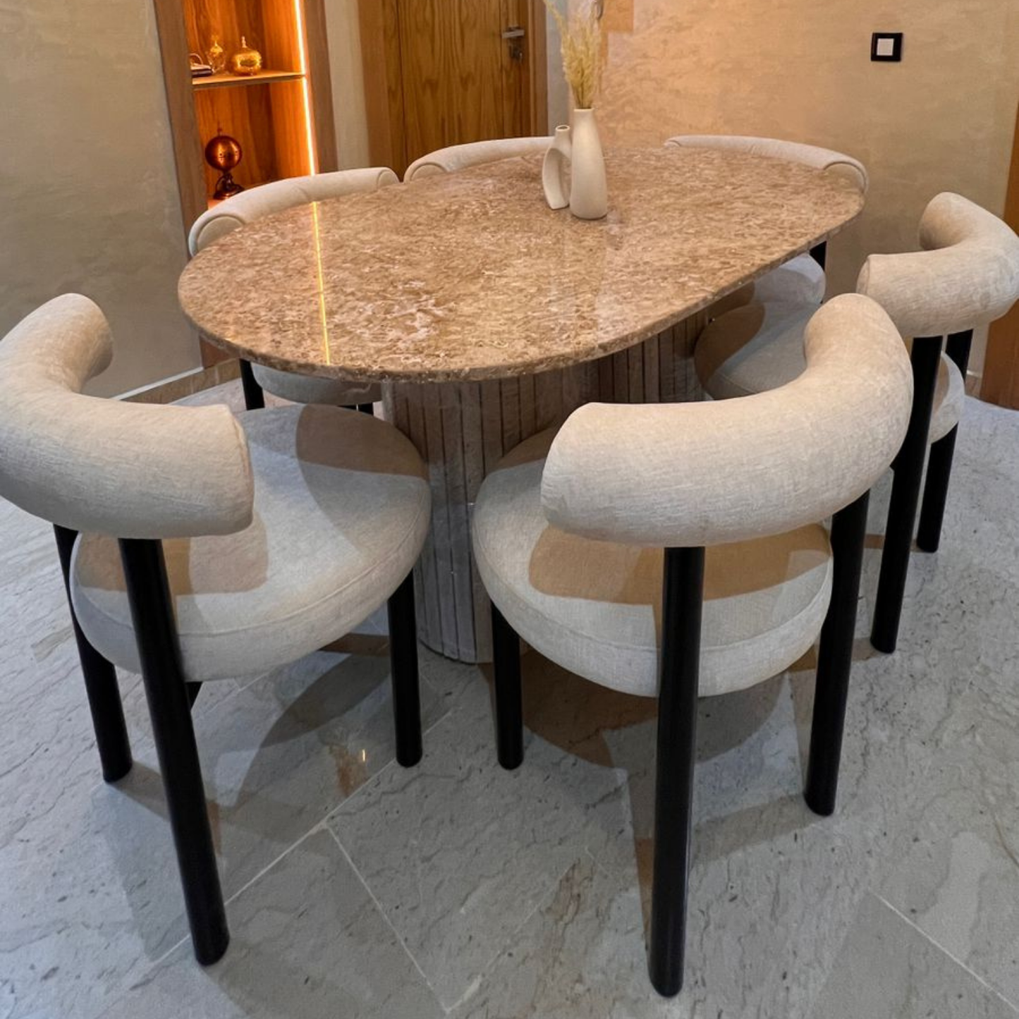 Table salle à manger en Travertin avec 6 chaises