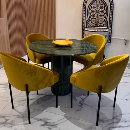 Table salle à manger avec 4 chaises