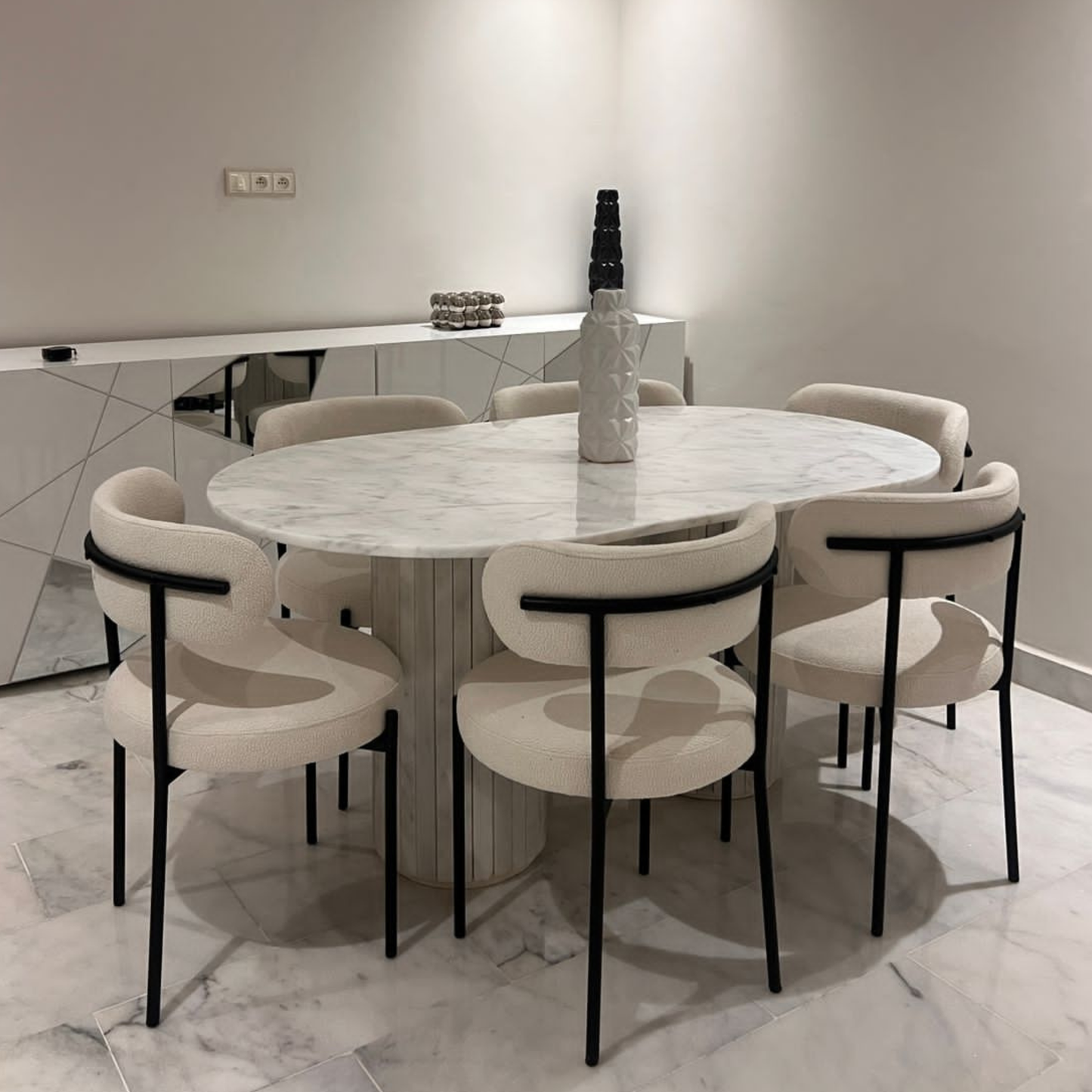 Table salle à manger en Marbre avec 6 chaises