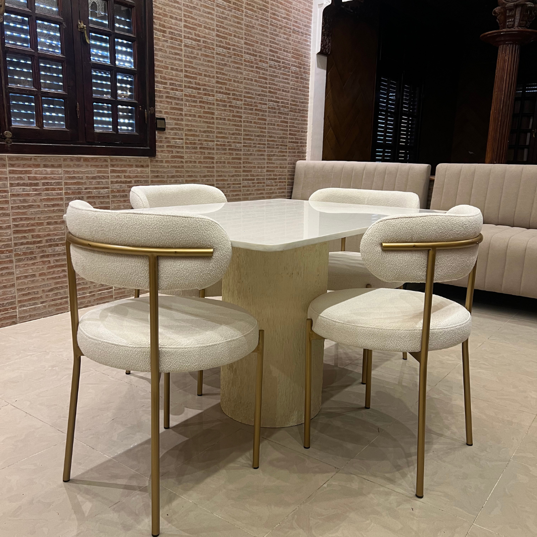 Table salle à manger en marbre avec 4 chaises