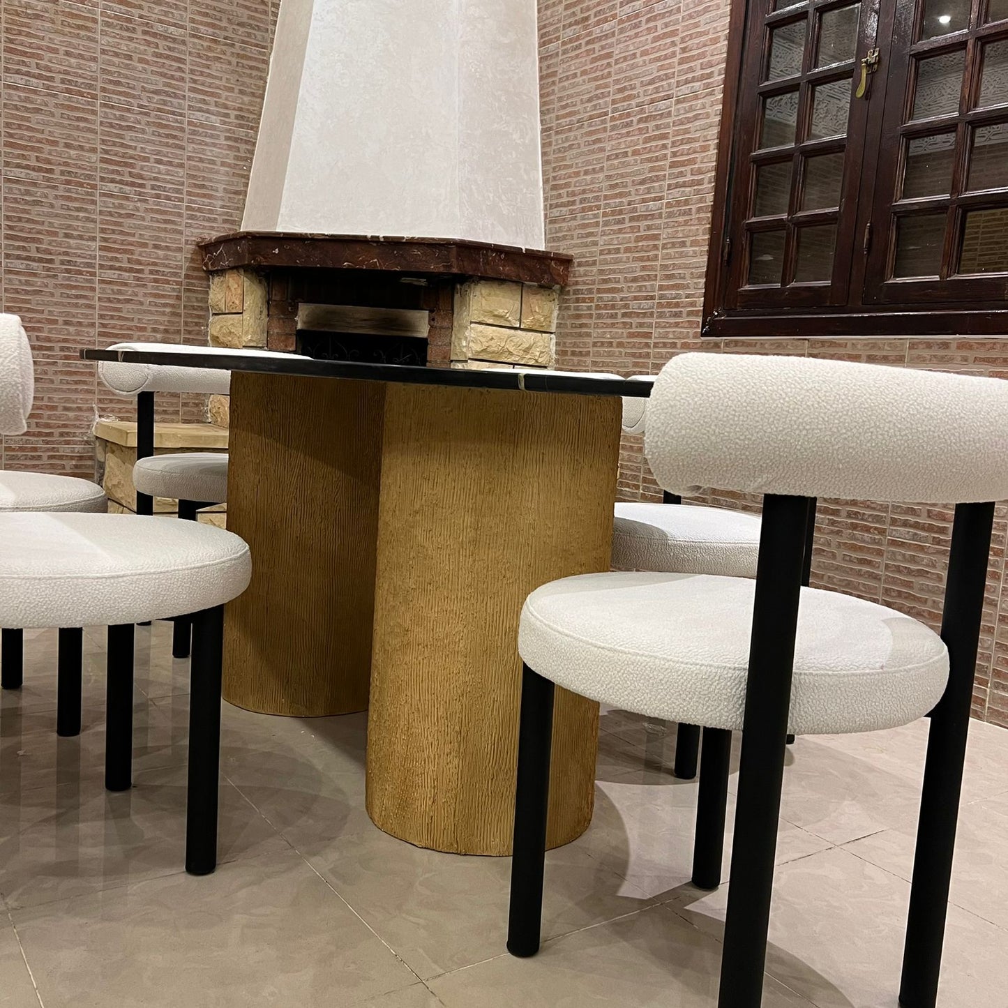 Table salle à manger en marbre avec 6 chaises